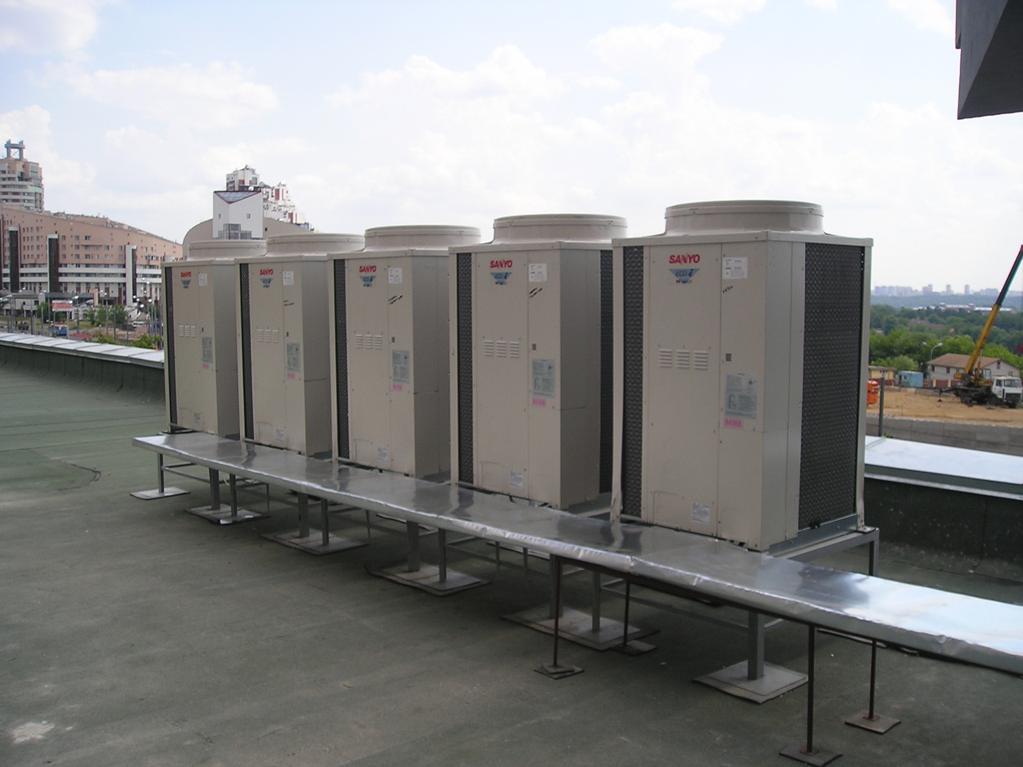 мультизональна система VRF Sanyo